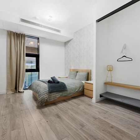 Riverside 2 Bedroom Stratford Londra Exterior foto