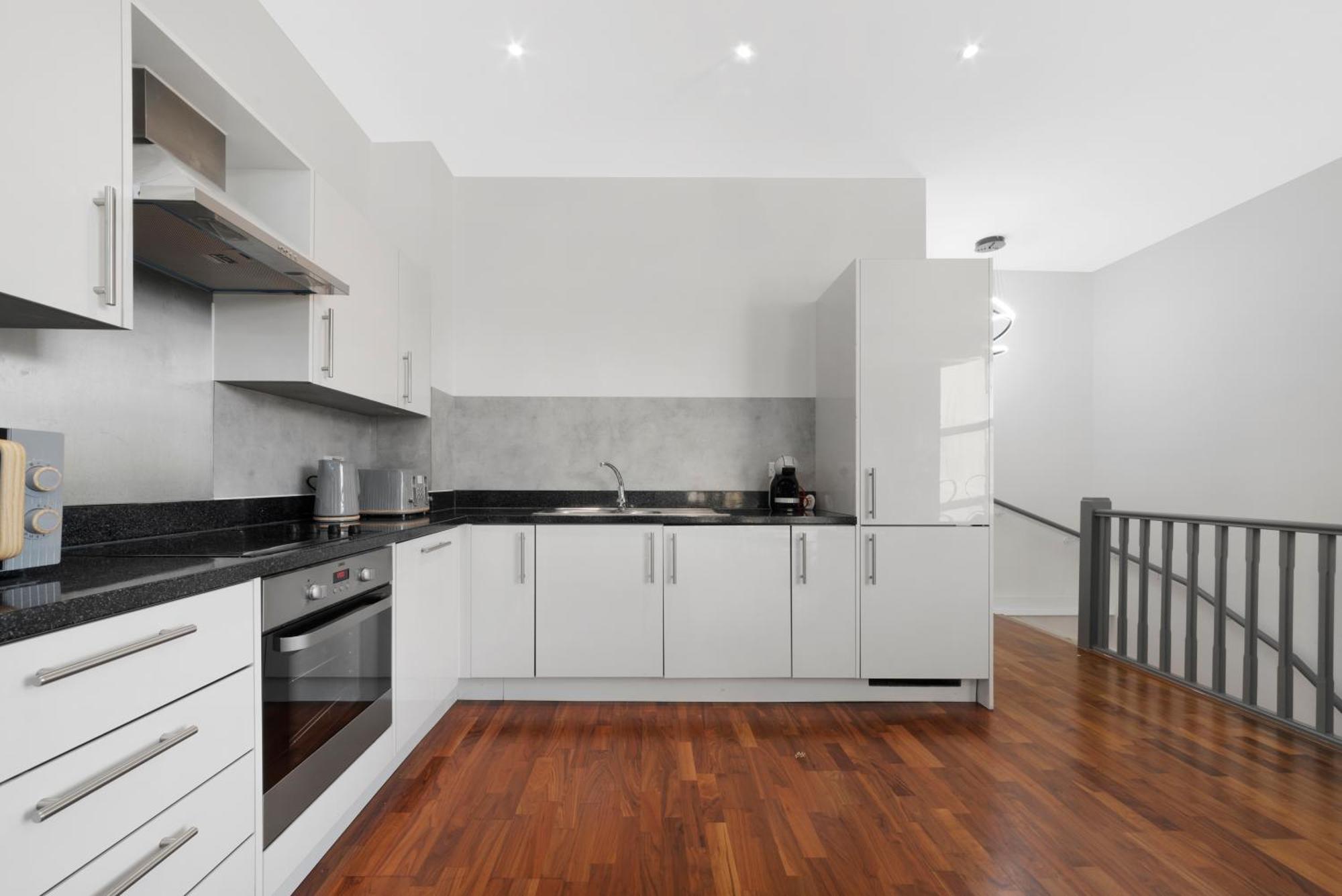 Riverside 2 Bedroom Stratford Londra Exterior foto